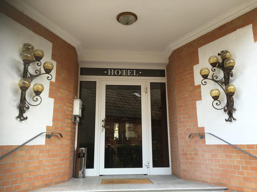 Spreezeit Hotel Luebbenau Exterior photo